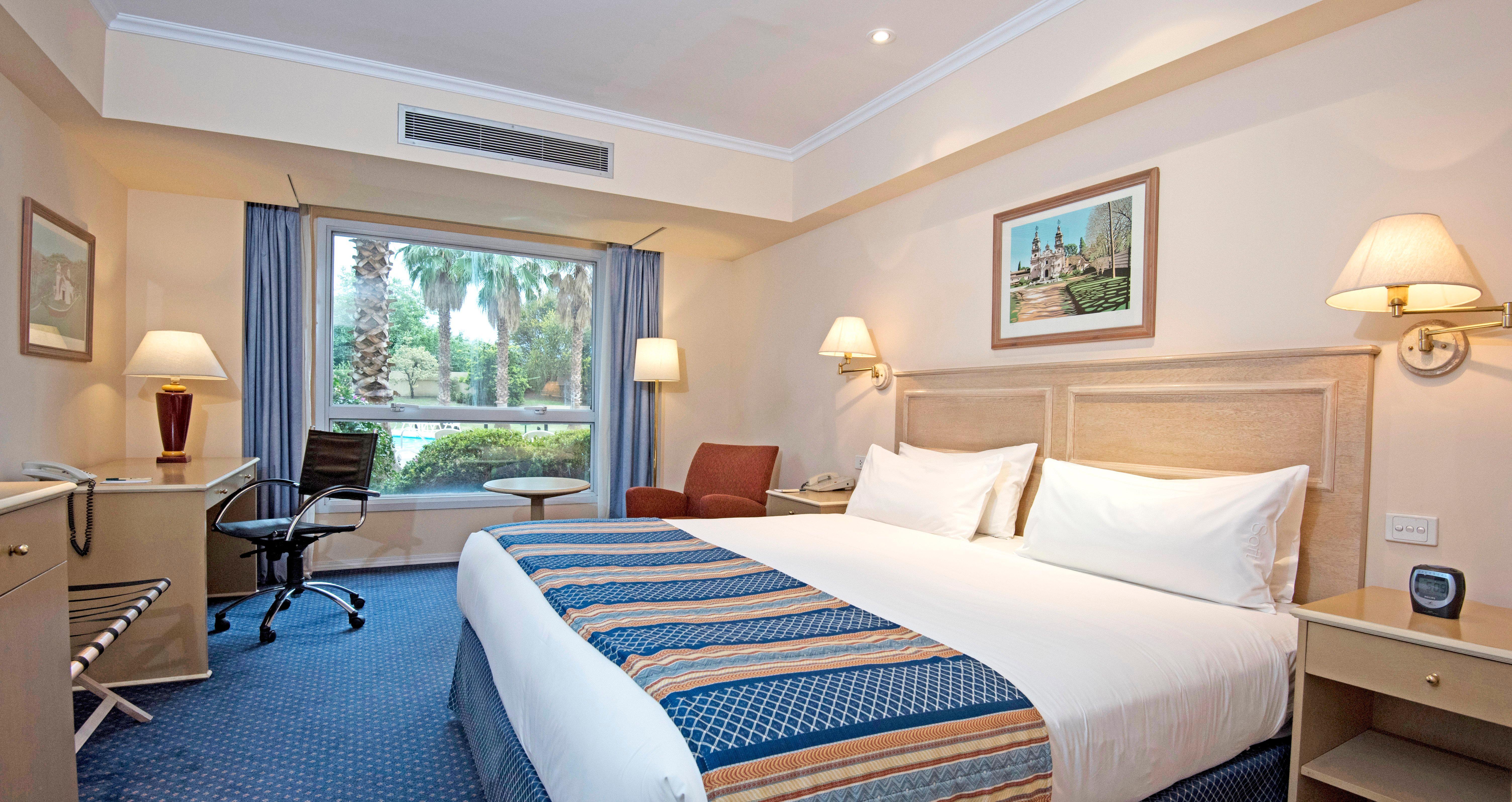 Holiday Inn Cordoba By Ihg Exterior foto